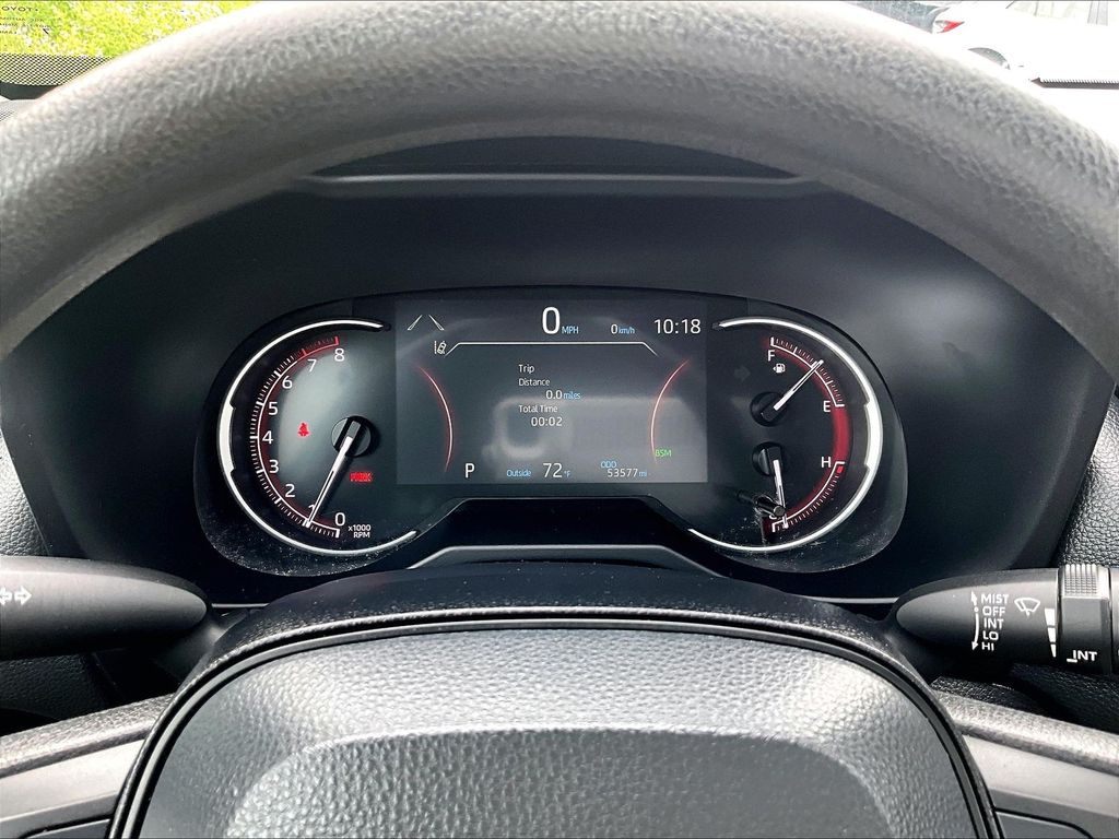 2024 Toyota RAV4 — photo 24