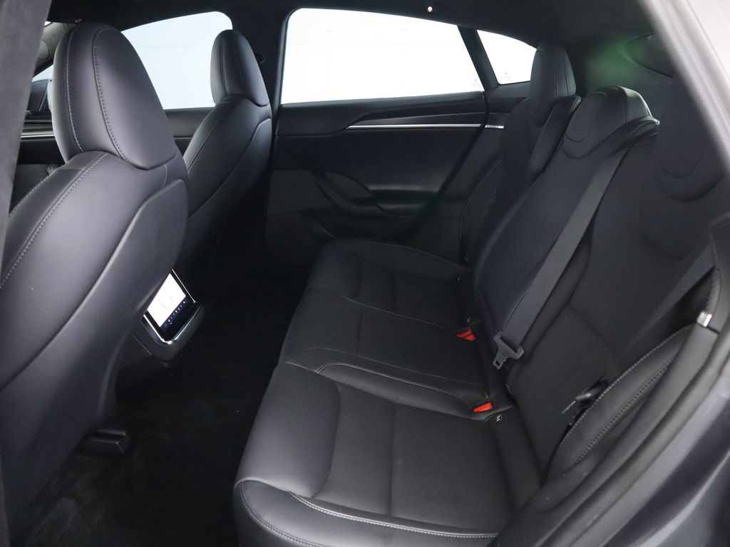 Thumbnail: 2021 Tesla Model S - 22