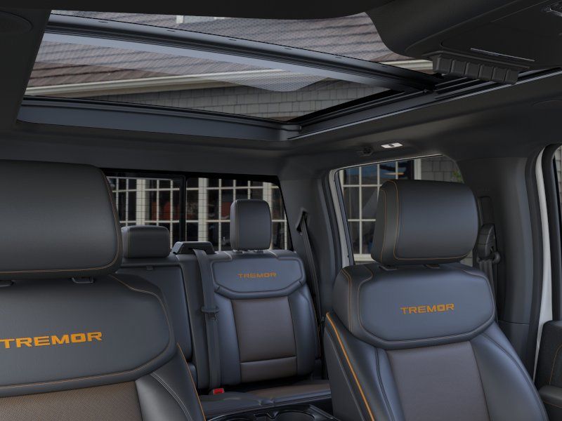 New 2025 White Ford Tremor image 22