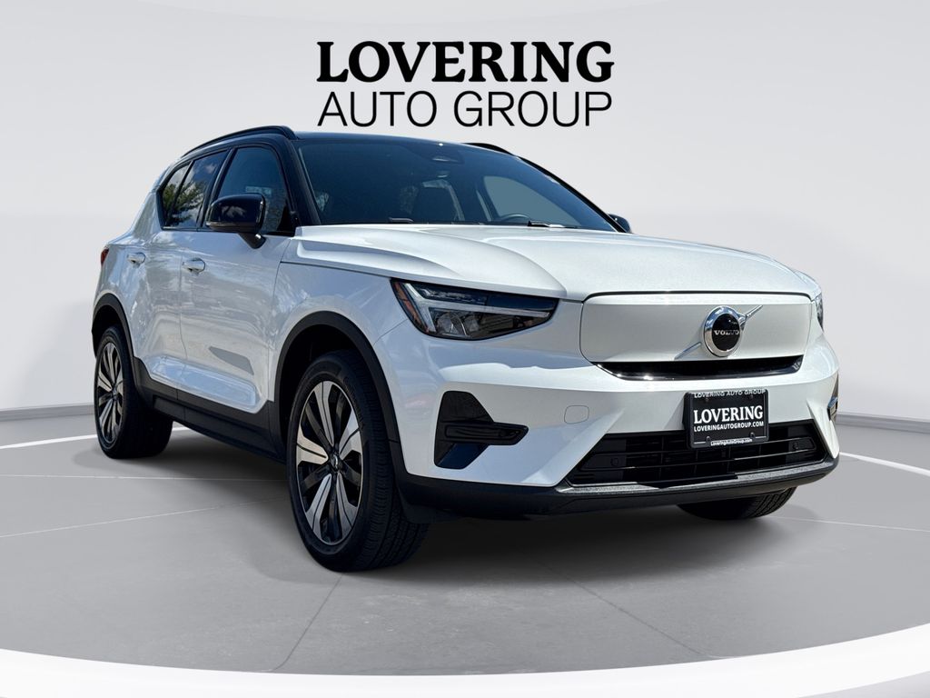 Crystal White Metallic 2023 Volvo XC40 Recharge Twin Core eAWD SUV / Crossover All-Wheel Drive 1-Speed Automatic