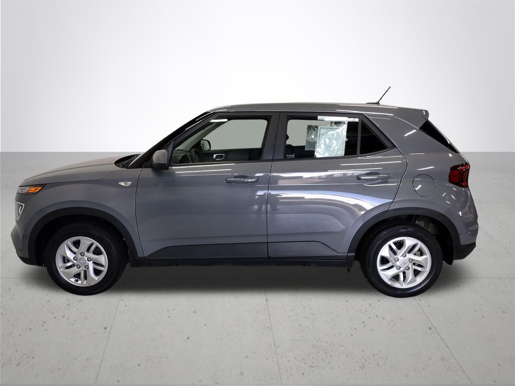 2023 Hyundai Venue SE