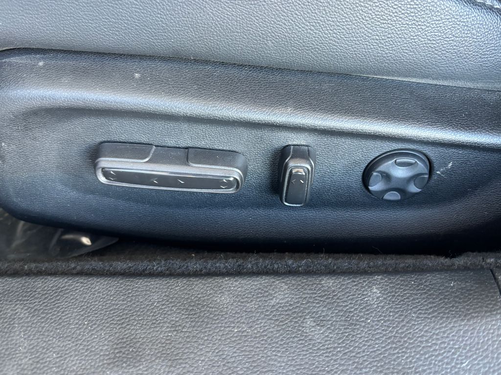 Thumbnail: 2022 Honda Accord - 24