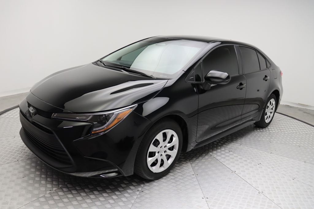 2024 Toyota Corolla LE Hero Image