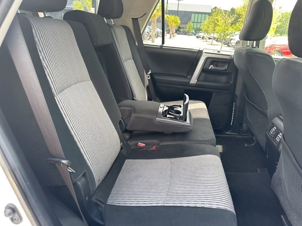 2016 Super White Toyota 4Runner SR5 RWD SUV