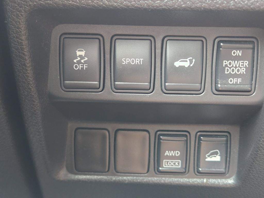 2014 Nissan Rogue SL Silver at Bravo Nissan
