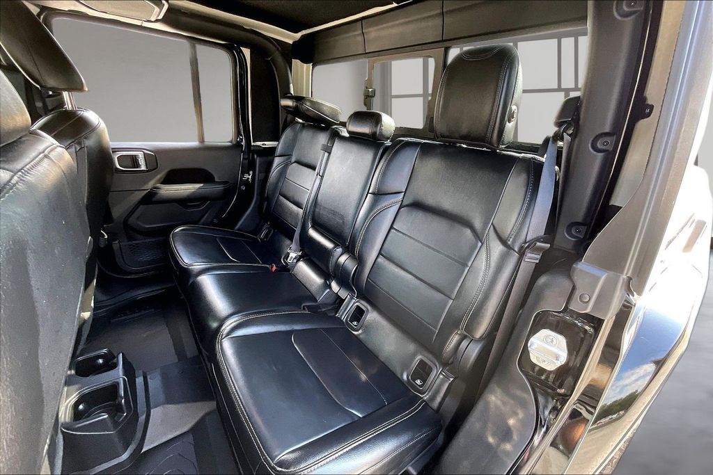 Used 2020 Jeep Gladiator Truck