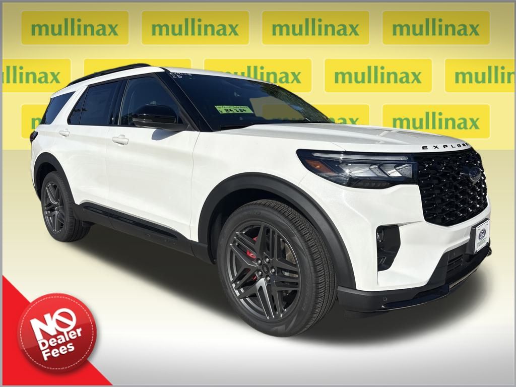 2025 Ford Explorer ST's photo