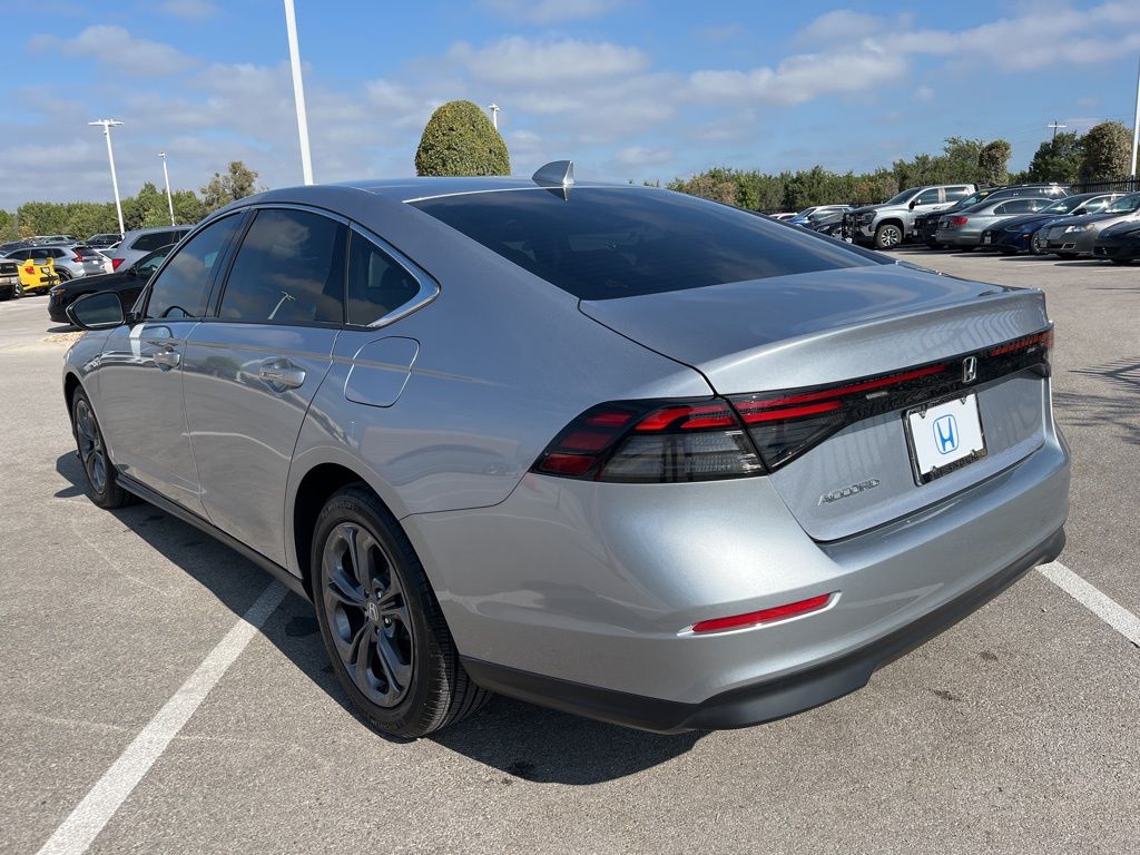 Thumbnail: 2023 Honda Accord - 6