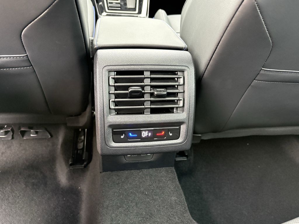 New 2026 Mythos Black Volkswagen 2.0T image 26