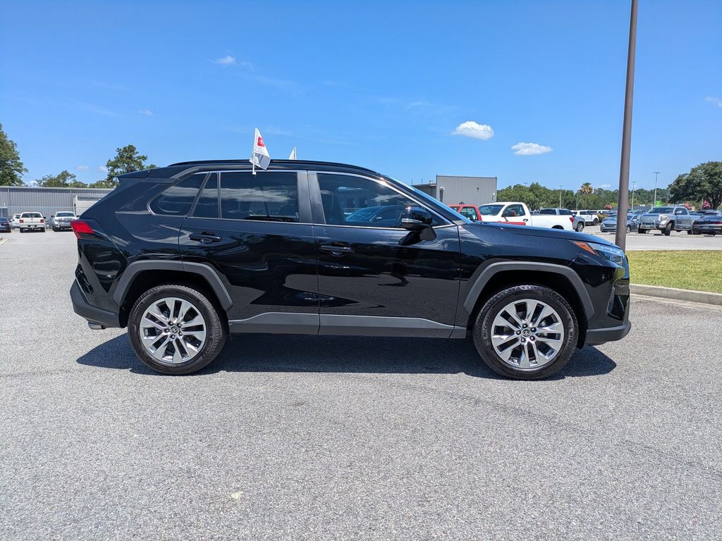 Used 2025 Toyota RAV4 SUV