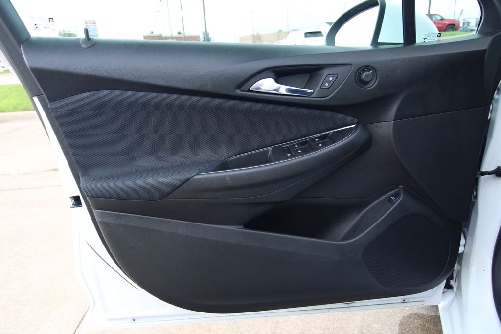 Used 2017 Chevrolet Cruze Sedan