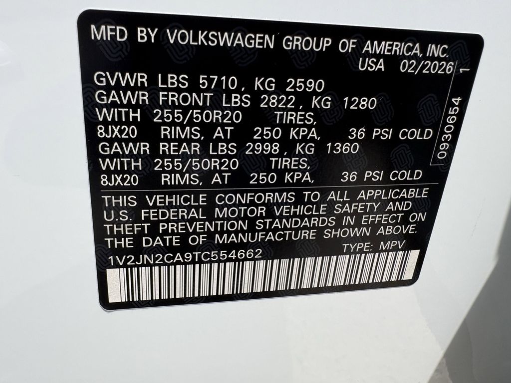 New 2026 Opal White Volkswagen 2.0T SE w/Technology image 31