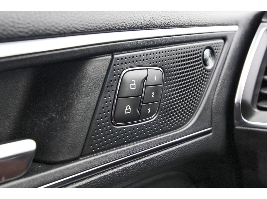car-gallery-21