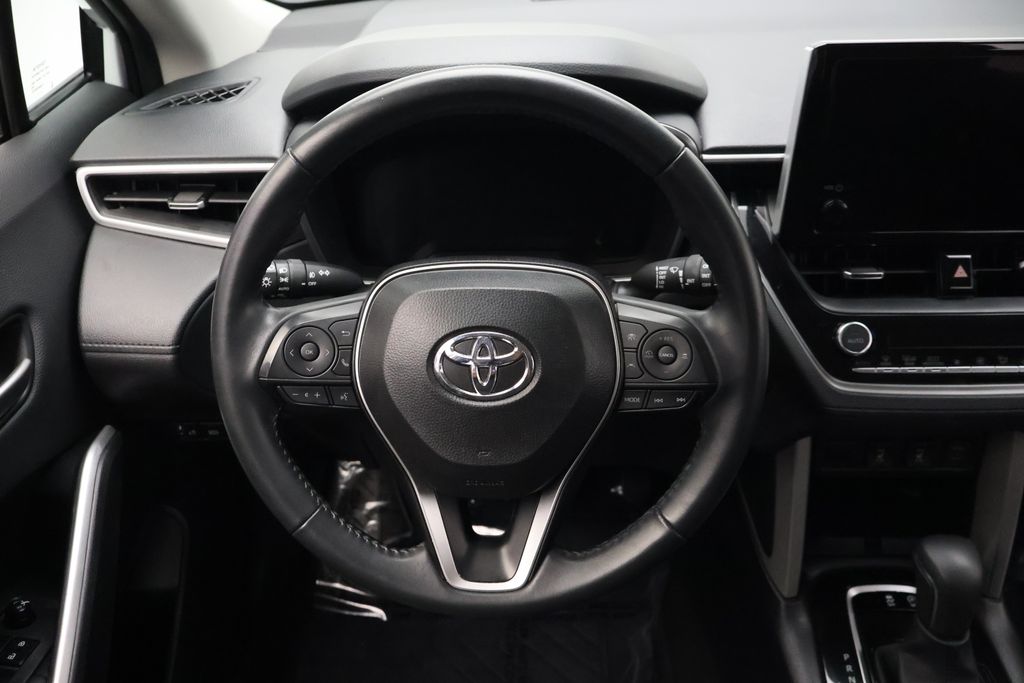Thumbnail: 2025 Toyota Corolla Cross - 23