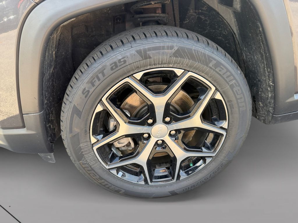 2024 Jeep Compass Limited - 8
