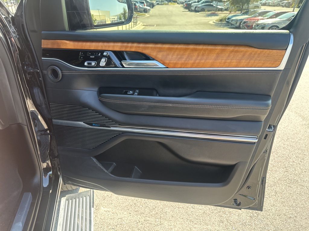 2022 Jeep Grand Wagoneer  Series Iii In Austin, Texas