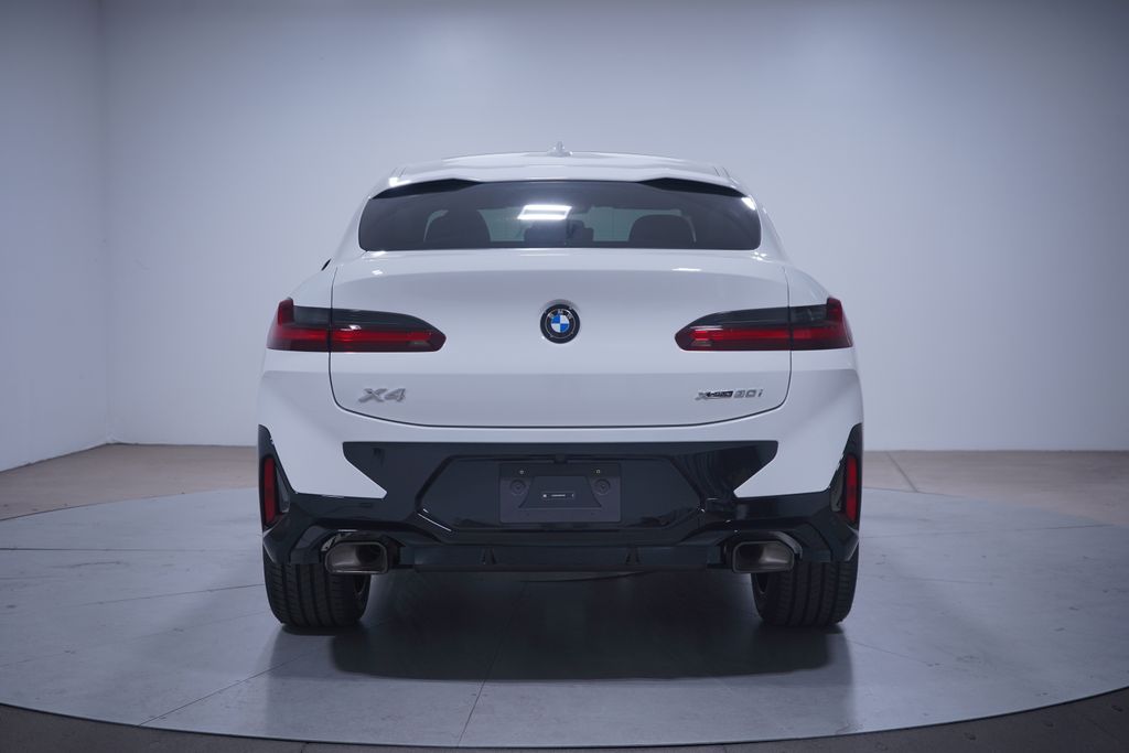 2025 BMW X4 xDrive30i 5