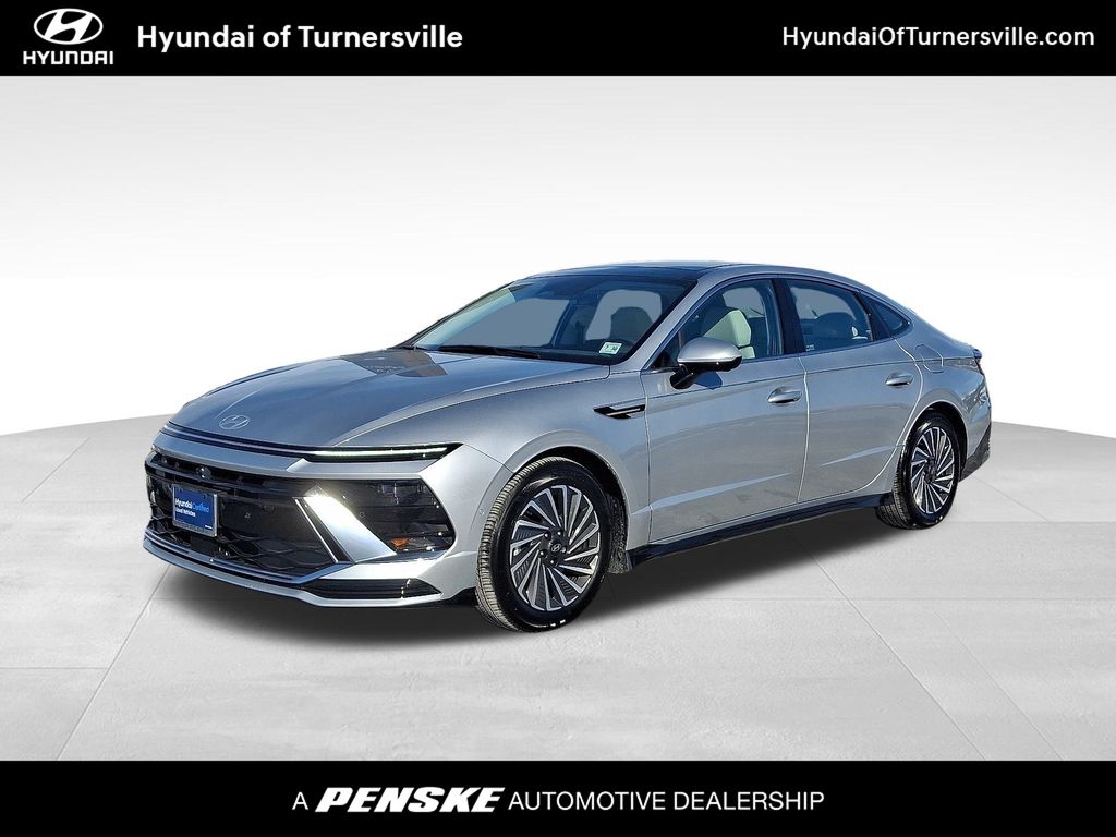 Thumbnail: 2025 Hyundai Sonata - 1