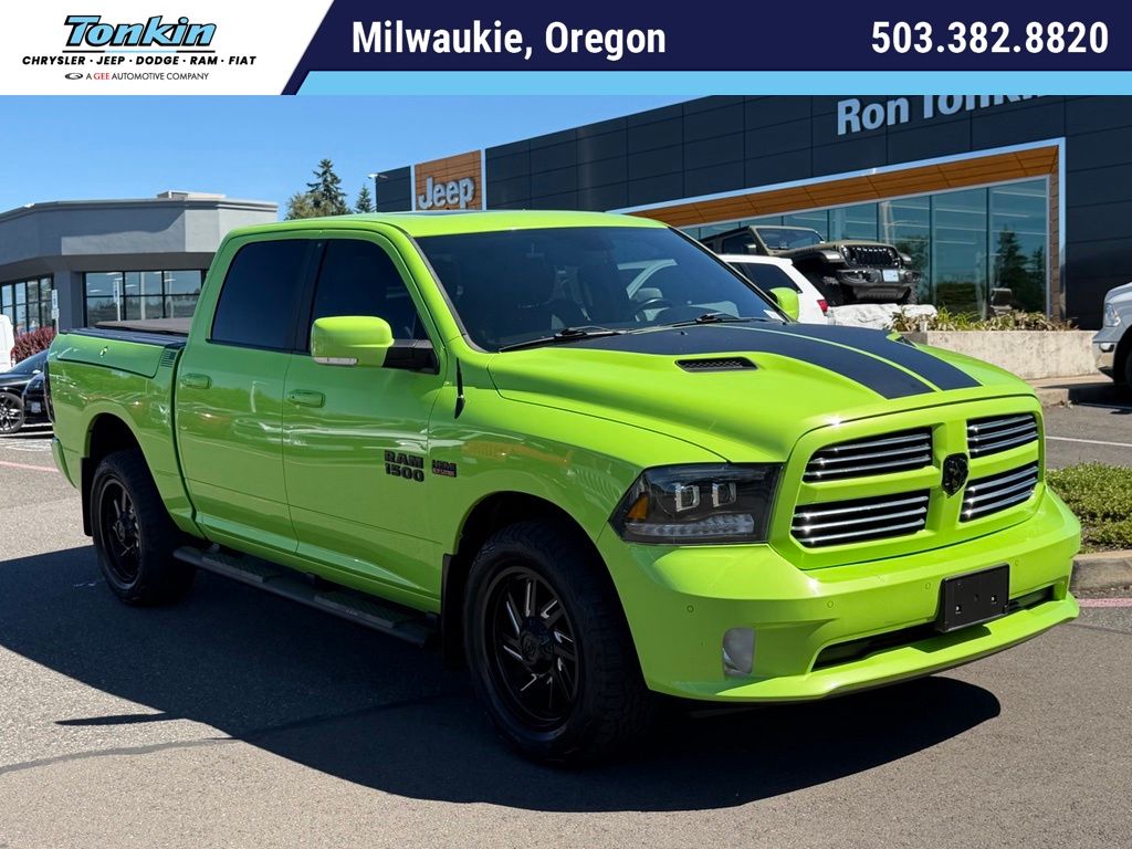 Green (Sublime Metallic Clearcoat) 2017 RAM 1500 Pickup Truck Four-Wheel Drive 8-Speed Automatic