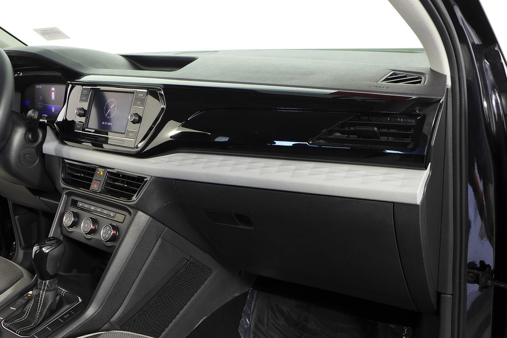 2022 Volkswagen Taos S 14