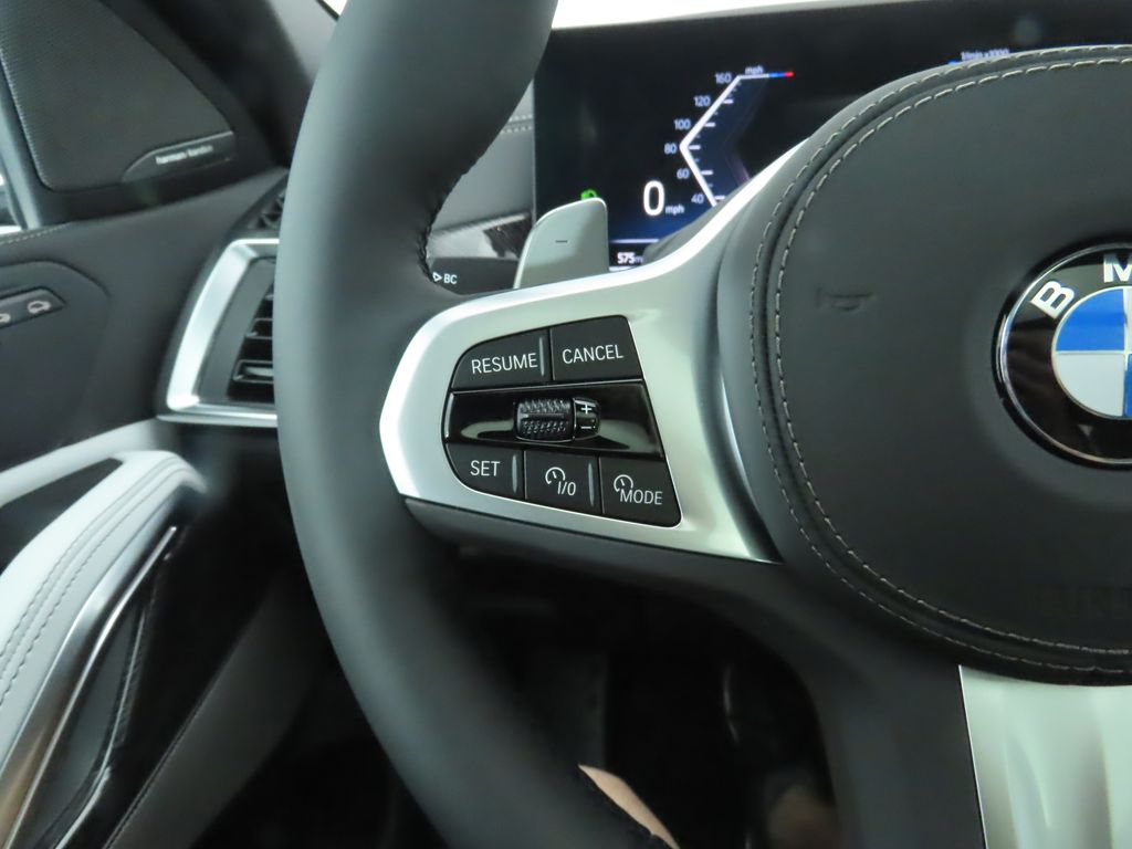 Thumbnail: 2026 BMW X6 - 11