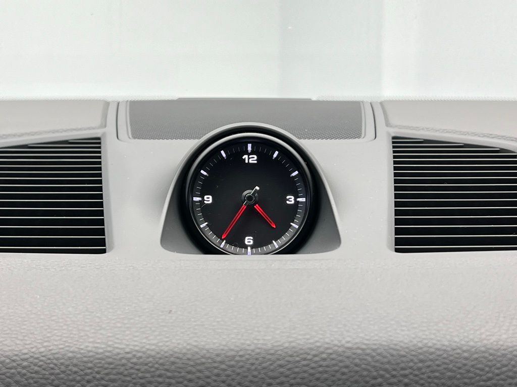 Thumbnail: 2023 Porsche Cayenne - 12