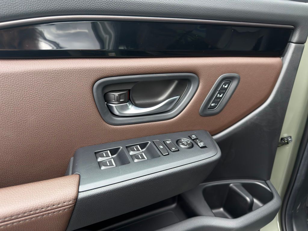 Thumbnail: 2026 Honda Pilot - 28