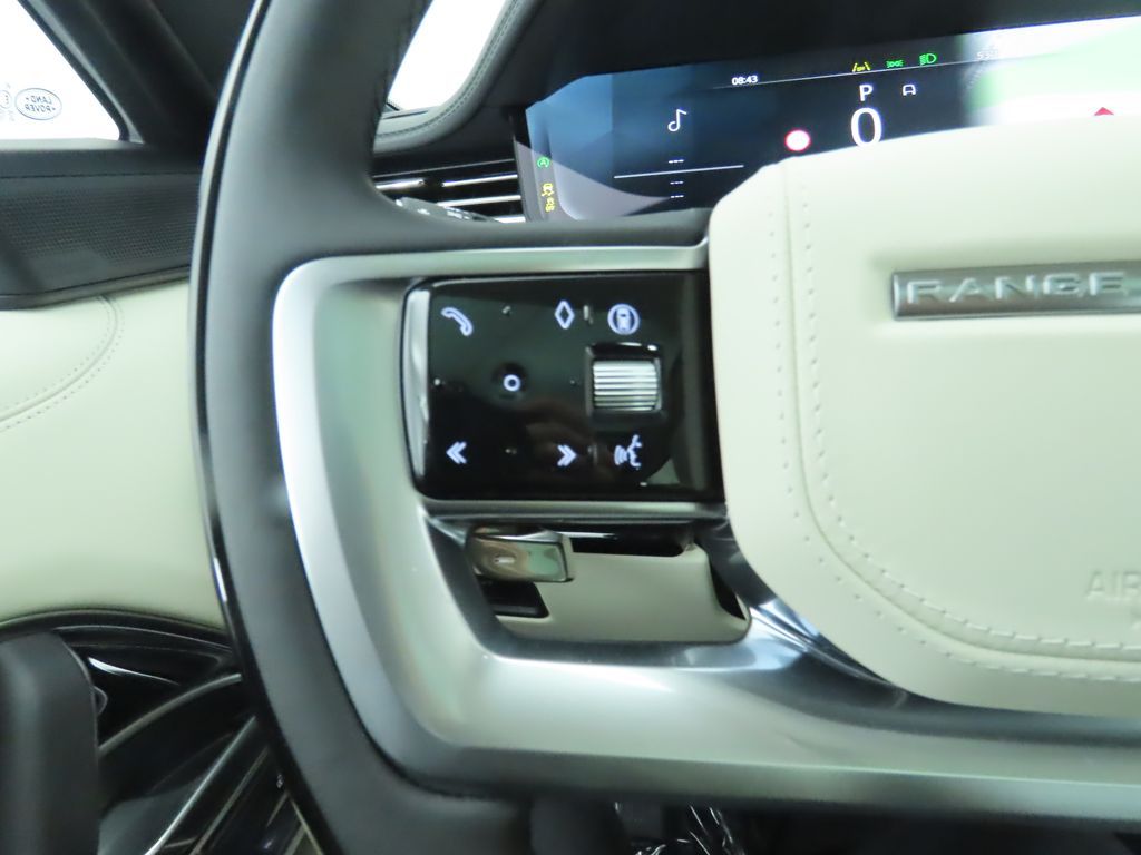 Thumbnail: 2025 Land Rover Range Rover - 12