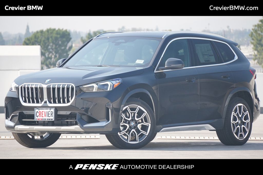 Thumbnail: 2026 BMW X1 - 1