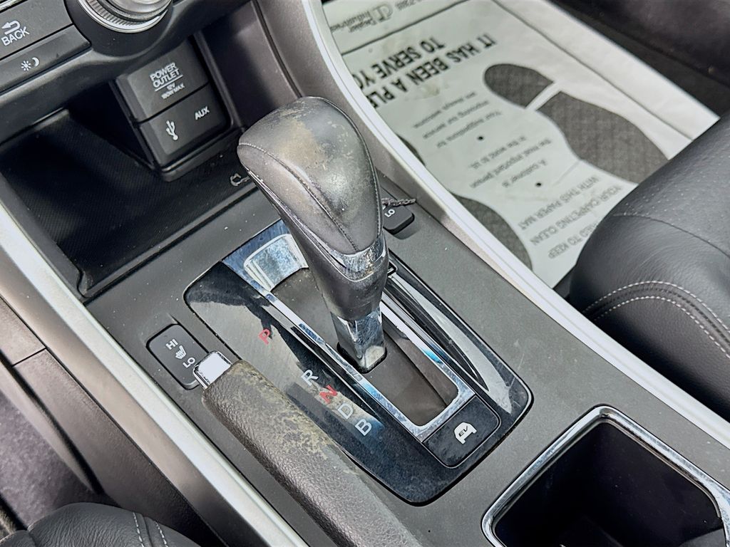 Used Car 2015 Honda Accord Hybrid  Touring For Sale Under $20,000 In Austin, Texas