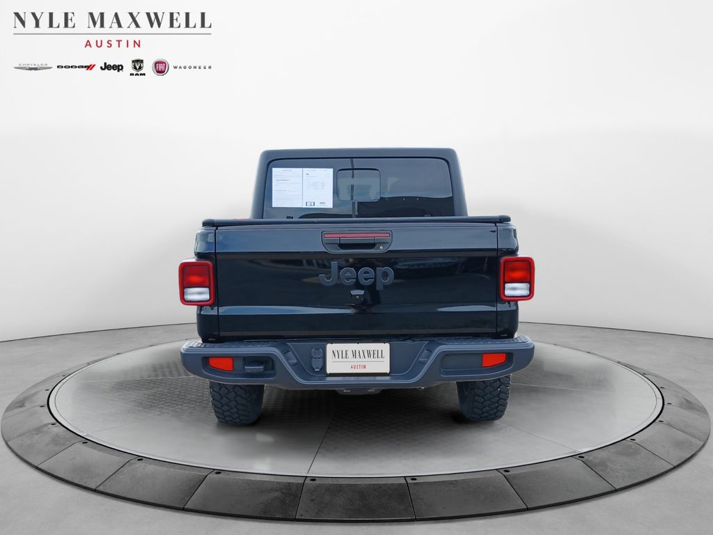 Used Car 2023 Jeep Gladiator  Willys For Sale Under $35,000 In Austin, Texas
