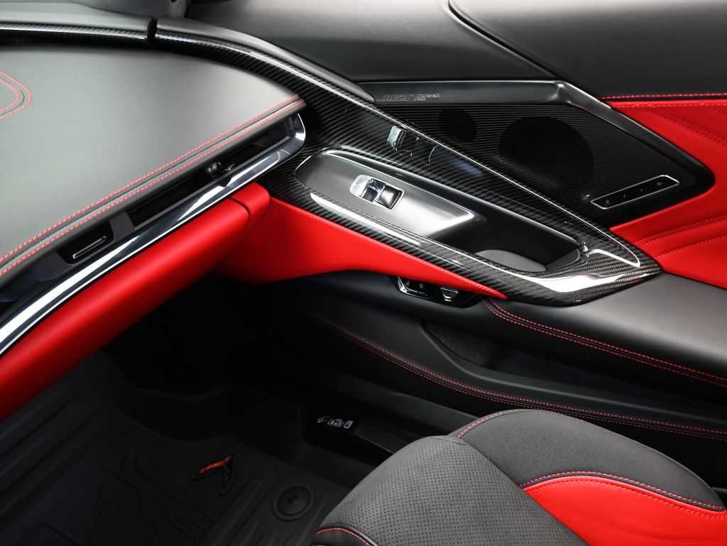Used 2024 Gray Chevrolet Z06 image 18