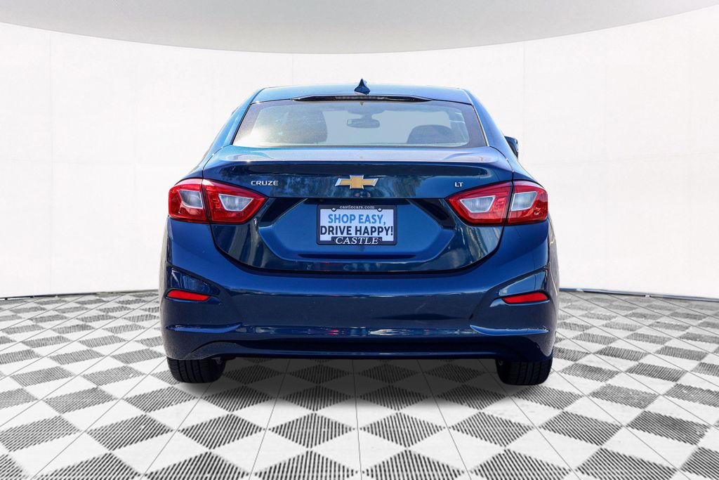 2019 Chevrolet Cruze LT 9