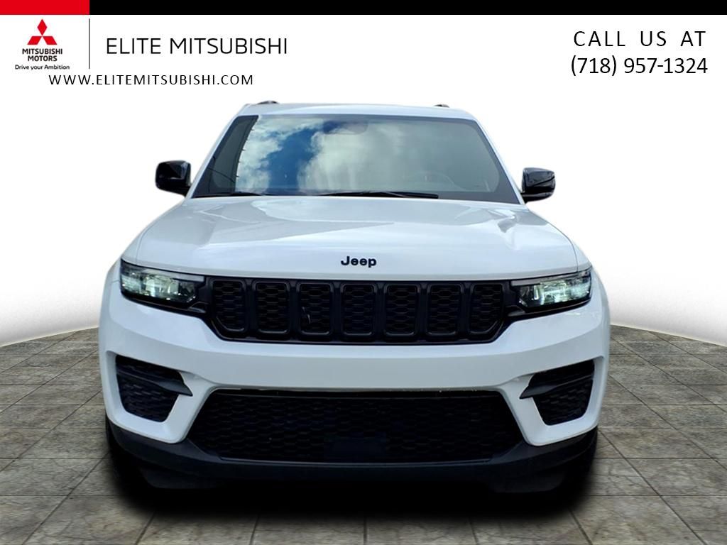 2024 Jeep Grand Cherokee Altitude X photo 2