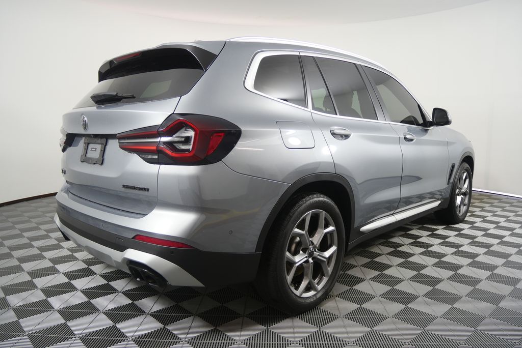 Thumbnail: 2024 BMW X3 - 3