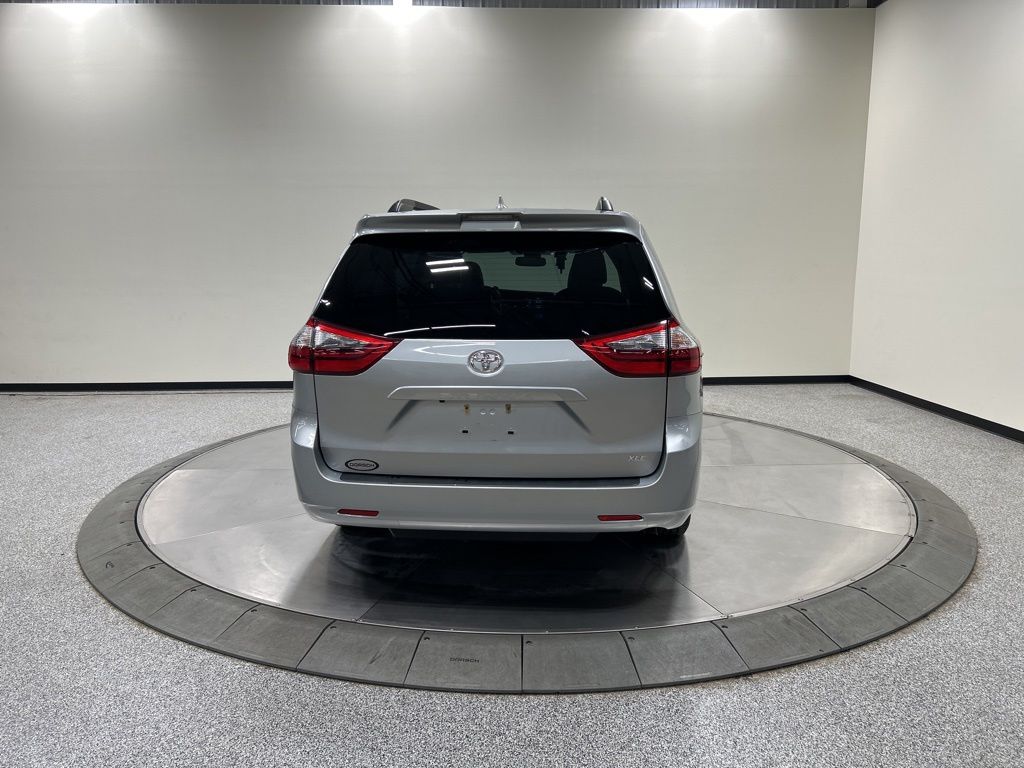 used 2020 Toyota Sienna car, priced at $29,914
