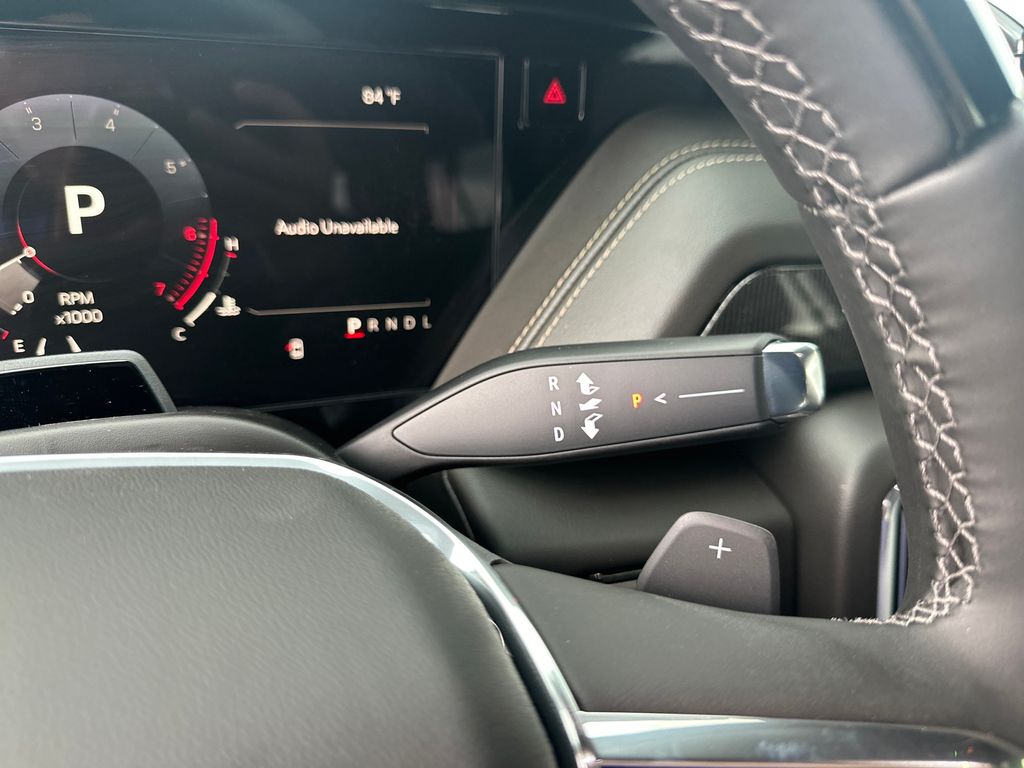 New 2026 Silver GMC Elevation image 32
