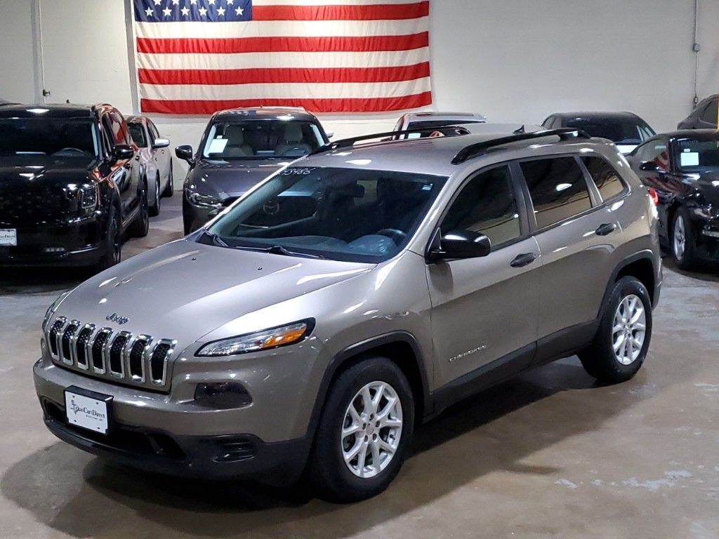 2016 Jeep Cherokee Sport 36