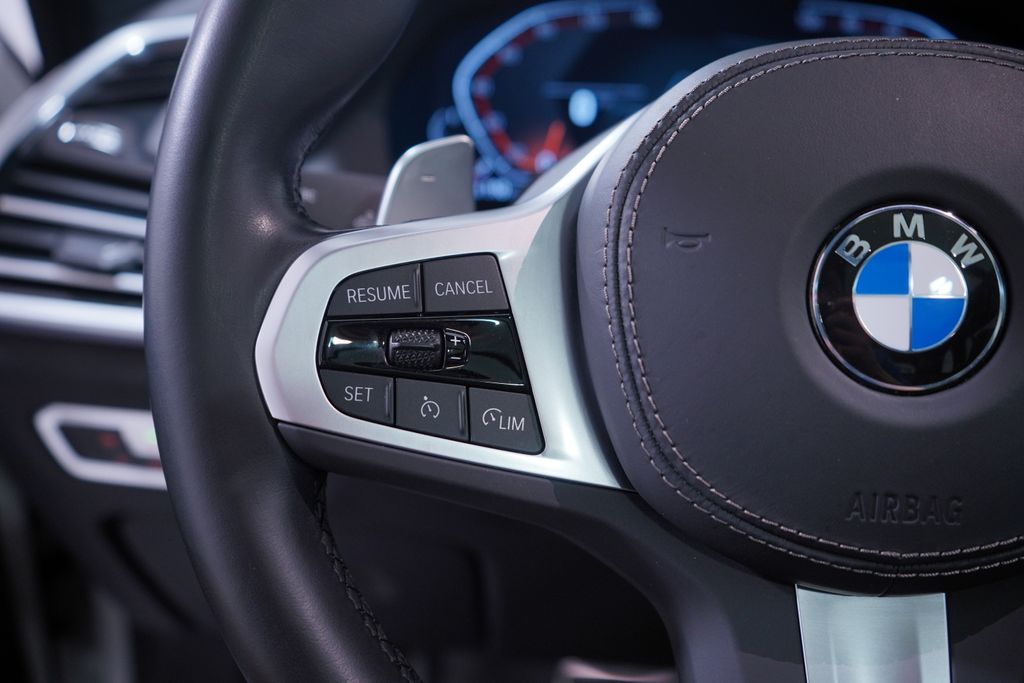 Thumbnail: 2023 BMW X5 - 20