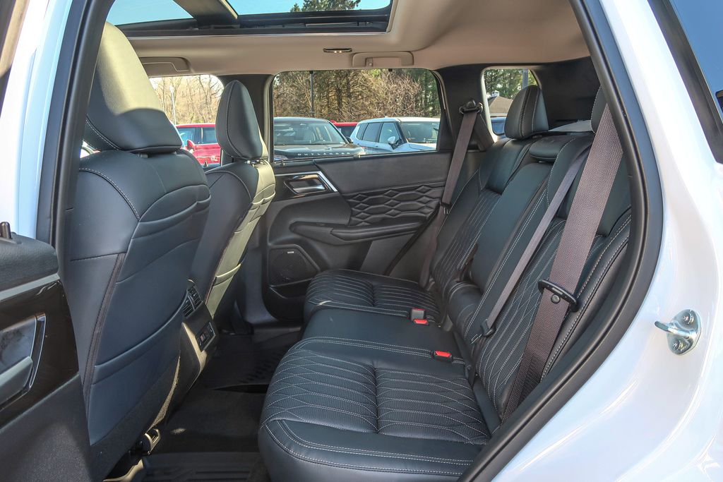2026 Mitsubishi Outlander SEL 2.5 S-AWC