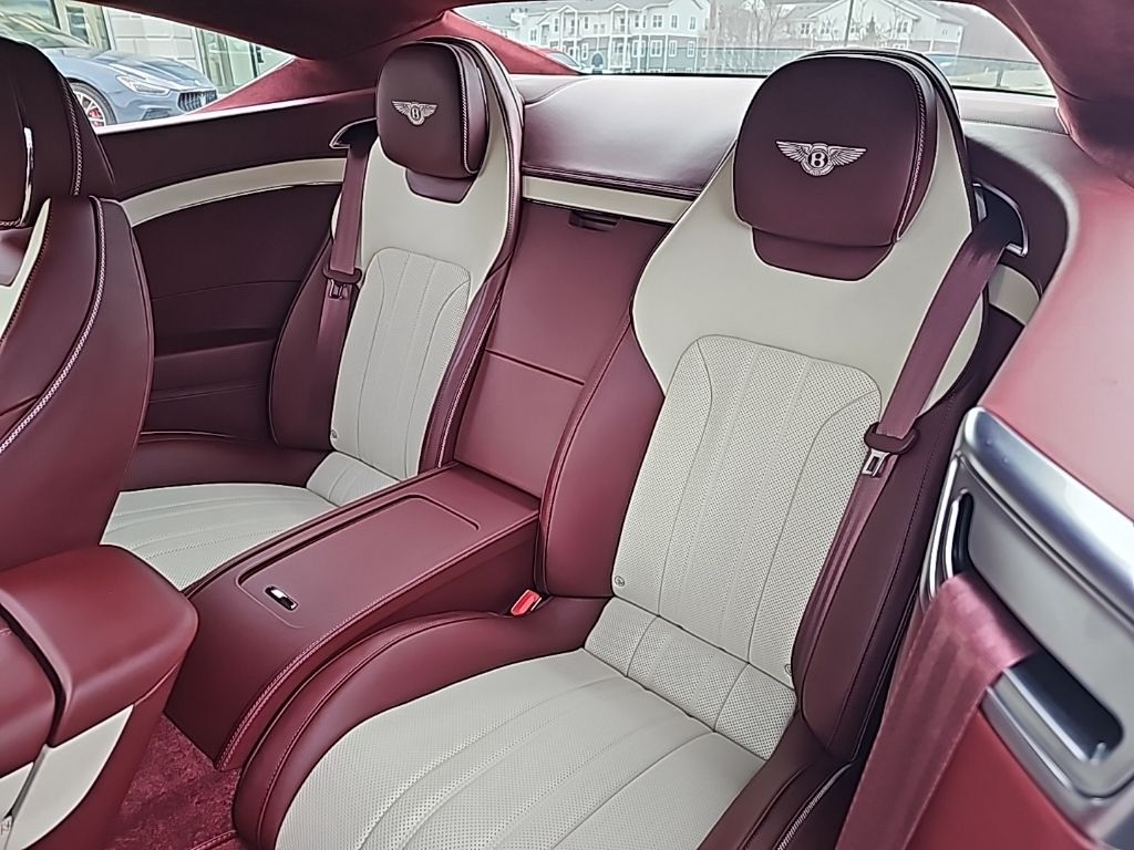 2021 Bentley Continental GT V8 32