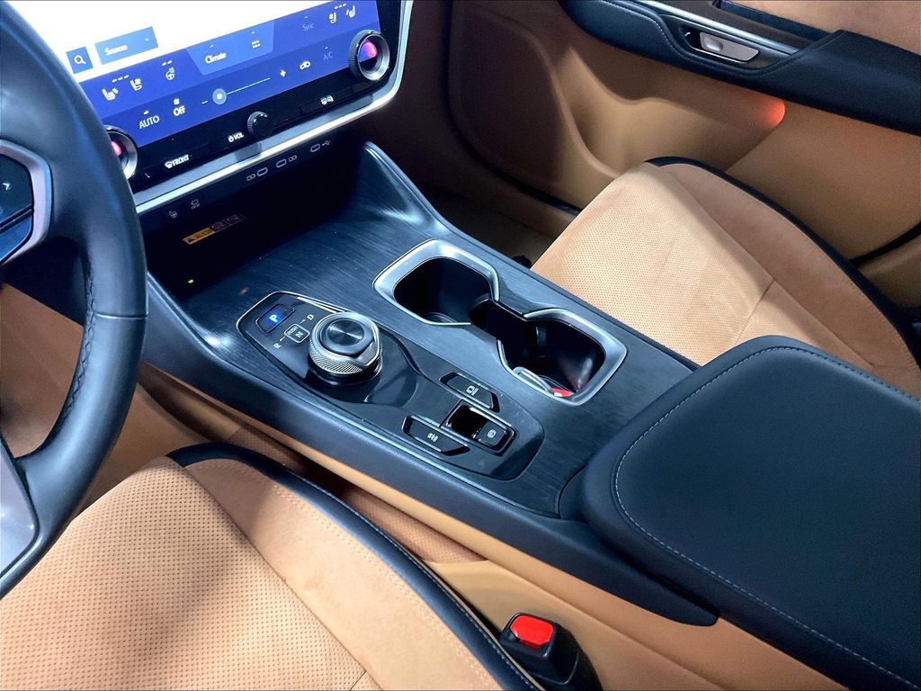 2023 Lexus RZ — photo 20