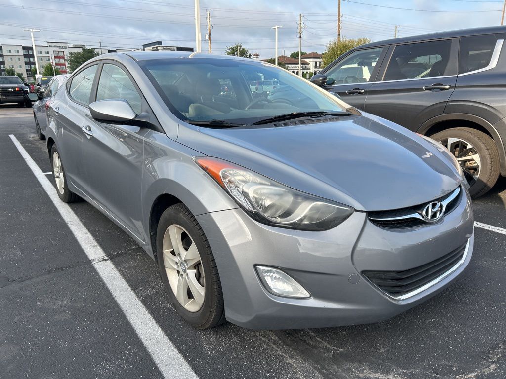 Thumbnail: 2013 Hyundai Elantra - 4