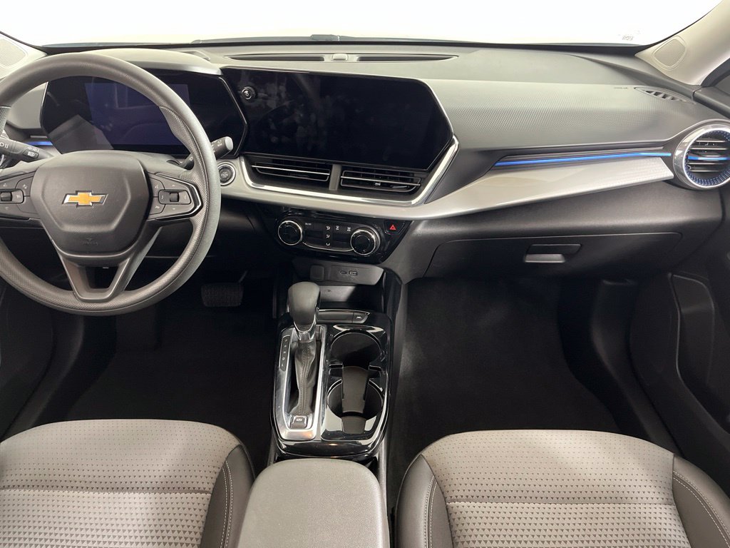 Thumbnail: 2025 Chevrolet Trax - 18