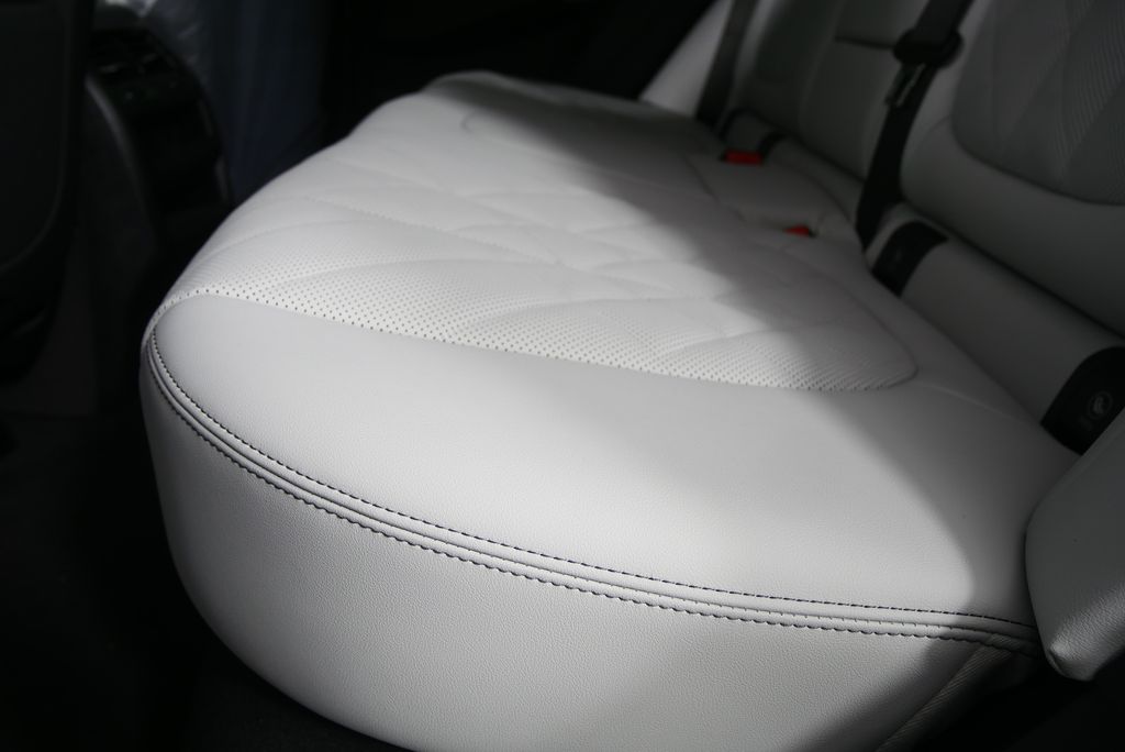 Thumbnail: 2026 BMW X5 - 14