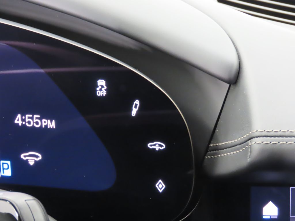 Thumbnail: 2025 Porsche Taycan - 23