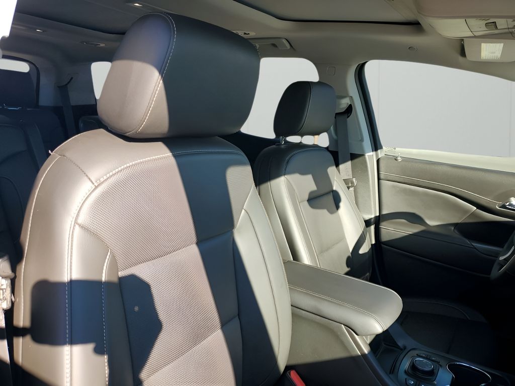 Used Car 2023 Gmc Acadia  Slt For Sale Under $35,000 In Austin, Texas