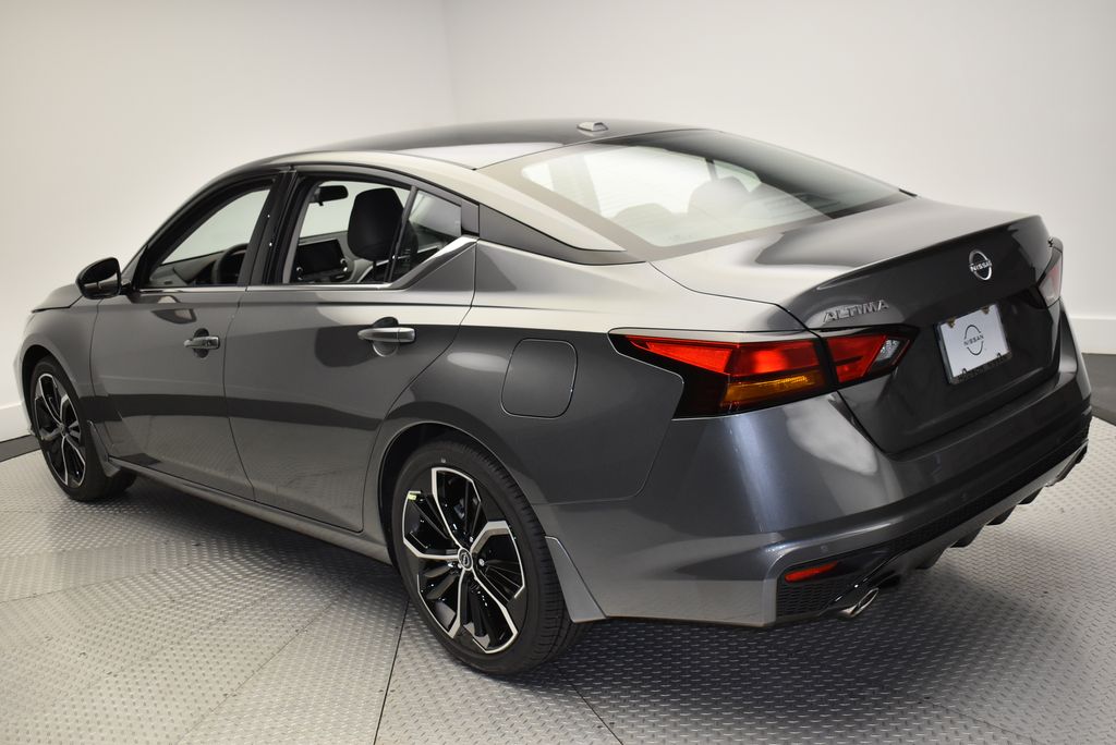 Thumbnail: 2025 Nissan Altima - 7