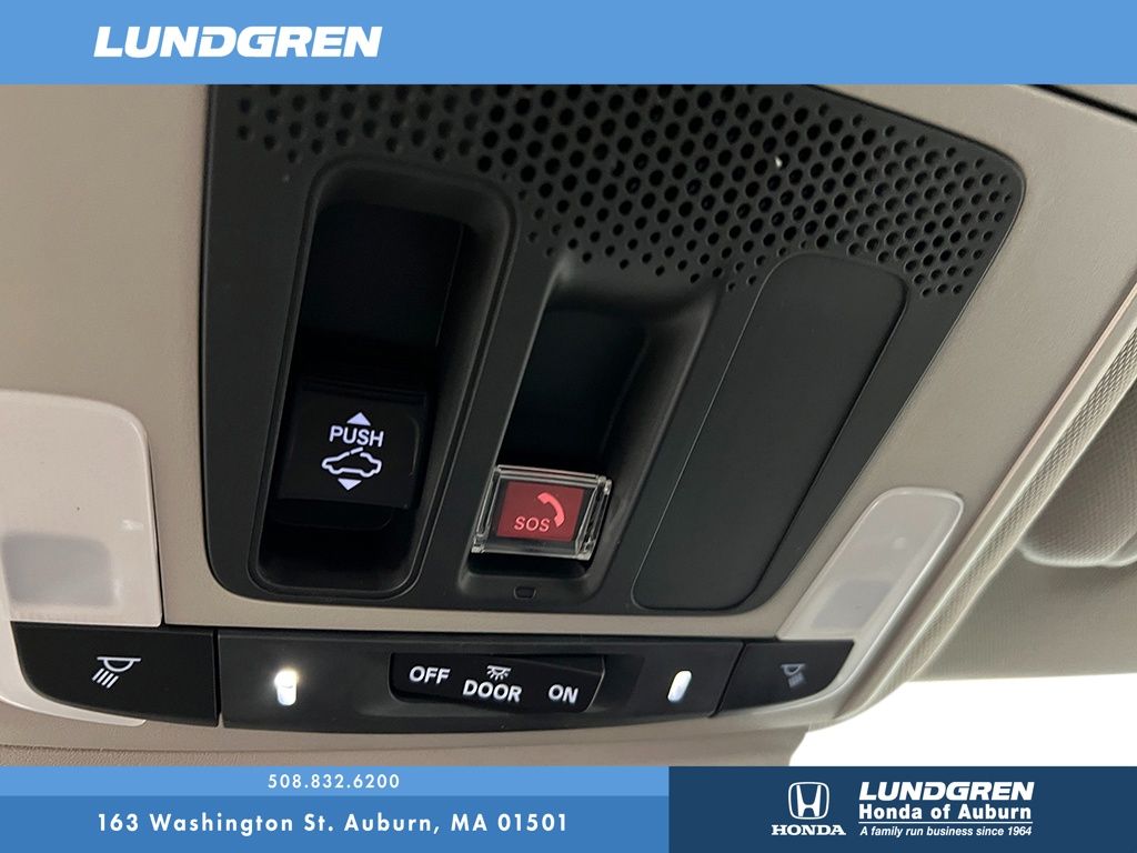 2025 Honda Accord Hybrid Touring - Photo 19