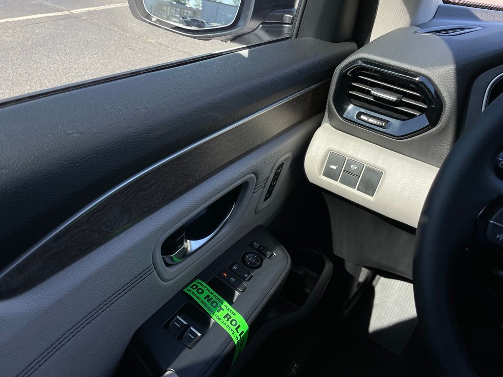 Thumbnail: 2026 Honda Pilot - 26